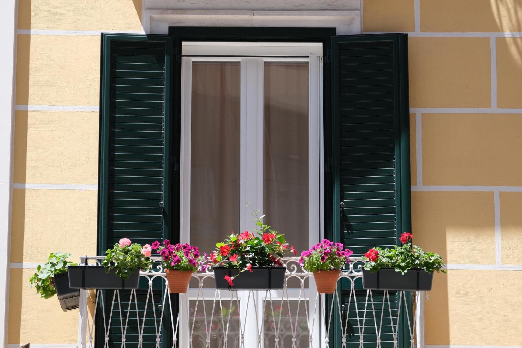 Il Poggiolo Fiorito Hotel Taranto Ngoại thất bức ảnh